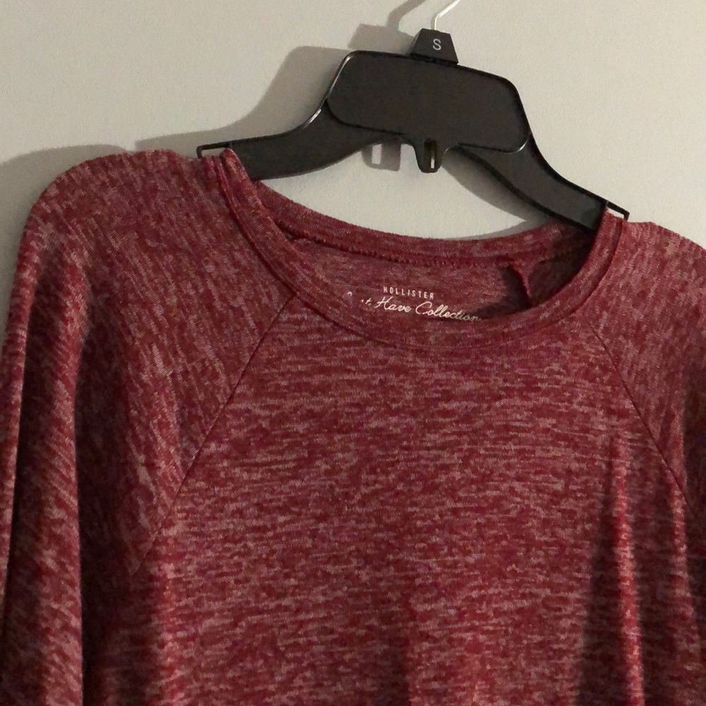 Red/burgundy top from hollister